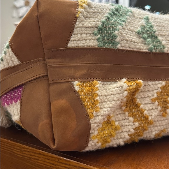 ⭐️NWT Free People Quivk Trip Sunrise “So Cool” Weekender Bag - Picture 8 of 15